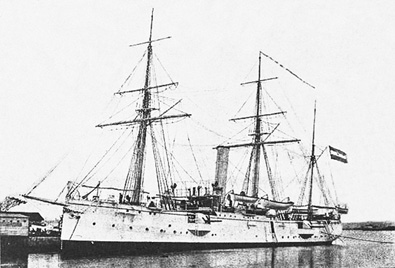 Foto del crucero Colón.