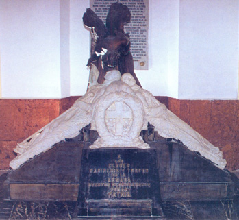 Mausoleo en el Panteón de Marinos Ilustres de San Fernando a los Marineros y Tropa desconocidos.